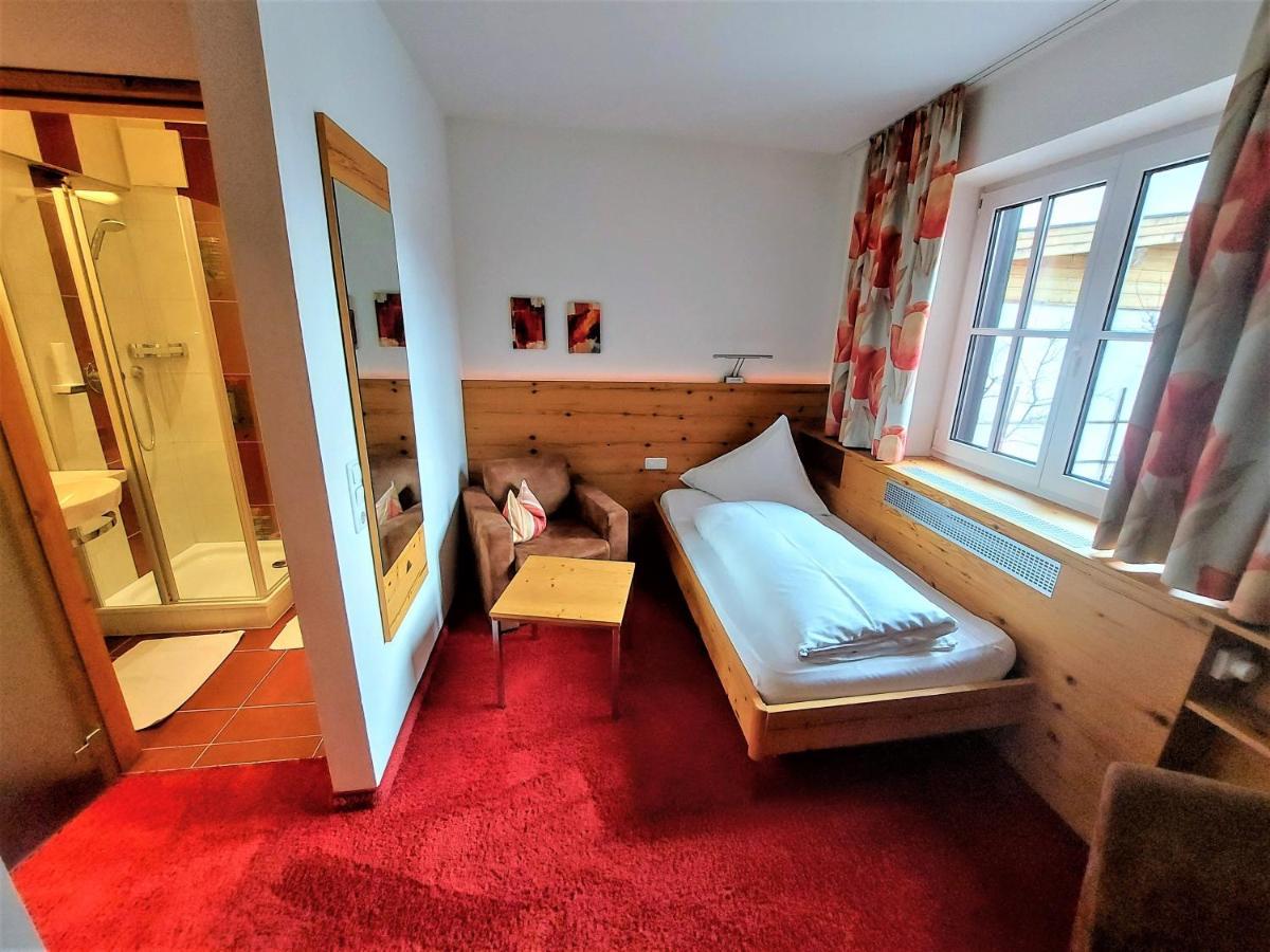 Hotel Flatscher Stuhlfelden Kültér fotó